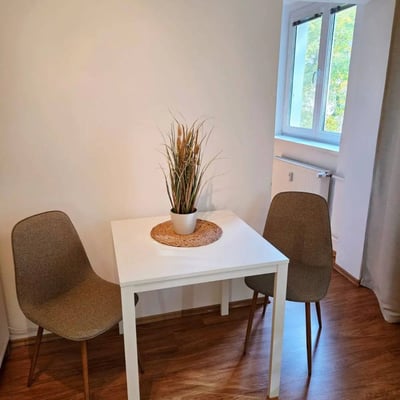 Vermietung einer gemütlichen Wohnung, 42 m², Stadtteil Nivy, Bratislava, Slowakei